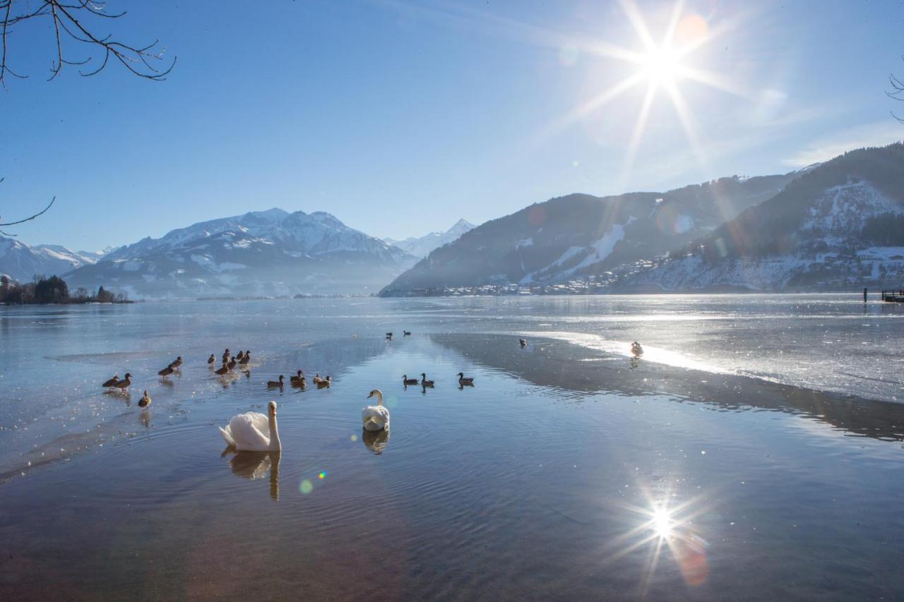 Dahoam By Sarina - Village Appartements Zell am See Exterior photo