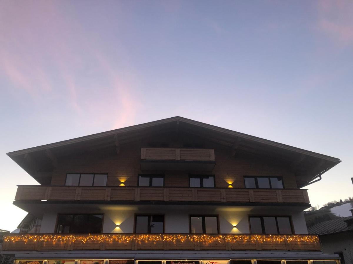 Dahoam By Sarina - Village Appartements Zell am See Exterior photo